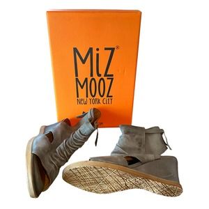 Miz Mooz Womens Becca Wedges Sz 10 Sky Blue Leather Shoes Open Toe